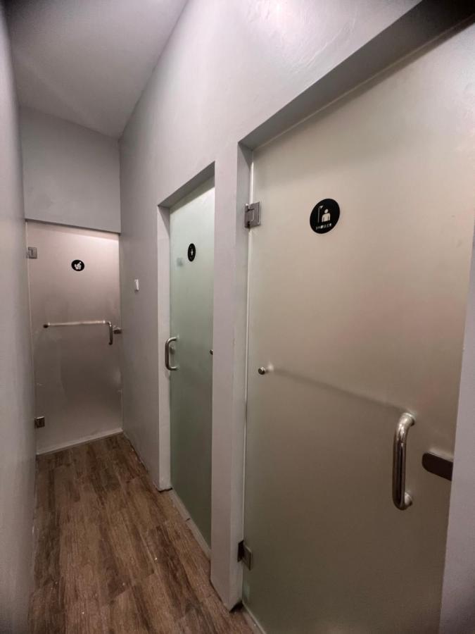 Sleep Studio Hotel City Center スラバヤ エクステリア 写真