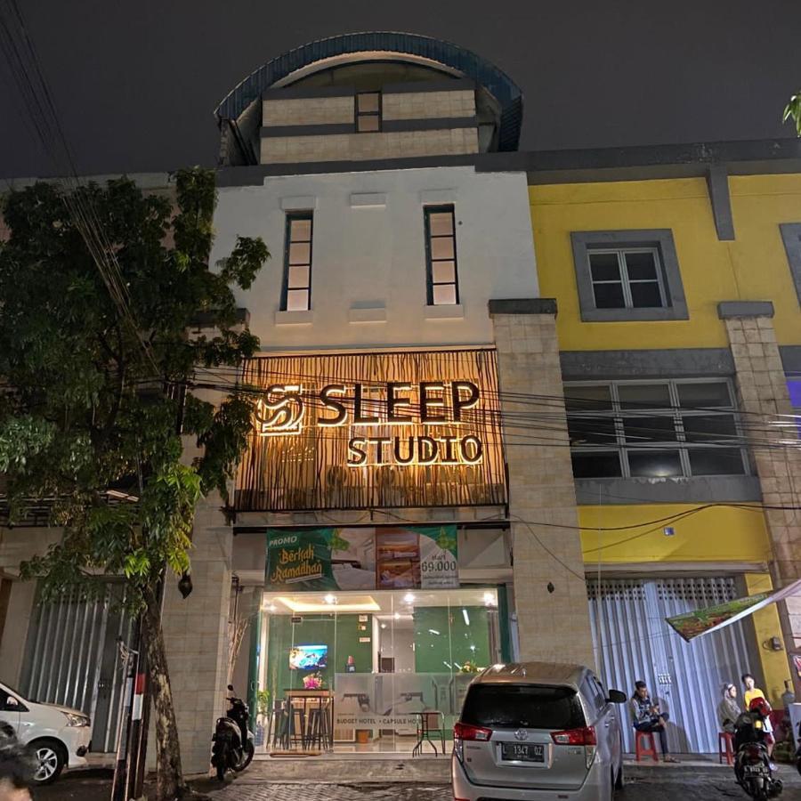Sleep Studio Hotel City Center スラバヤ エクステリア 写真